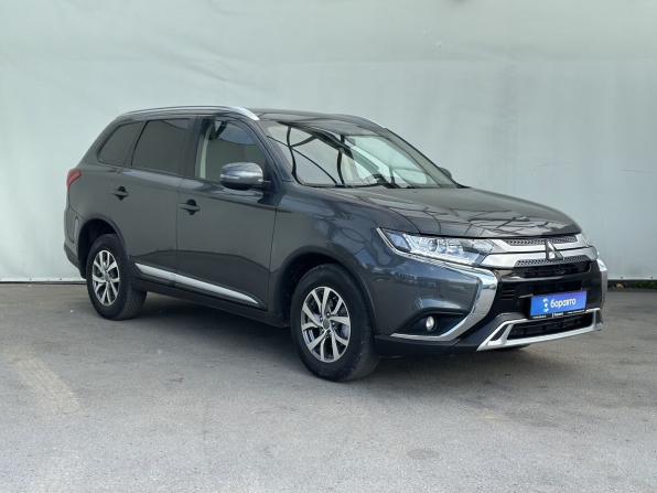 Mitsubishi Outlander III Рестайлинг 2 с пробегом 2018 года, цена 1 990 000 рублей, 148915 км, внедорожник, Автокод Объявления