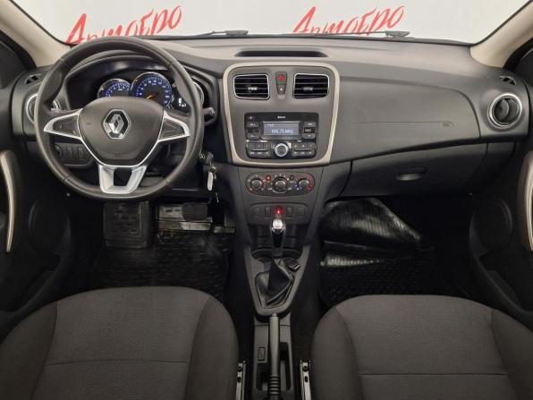 Renault Logan II Рестайлинг с пробегом 2019 года, цена 915 000 рублей, 118900 км, седан, Автокод Объявления