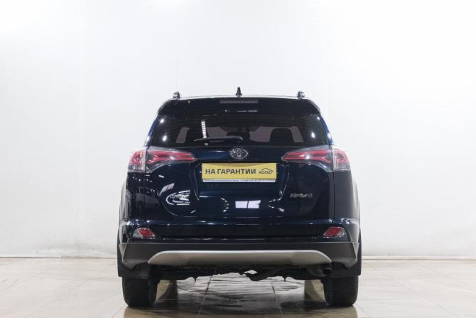 Toyota RAV4 IV (XA40) Рестайлинг с пробегом 2019 года, цена 2 609 000 рублей, 153000 км, внедорожник, Автокод Объявления