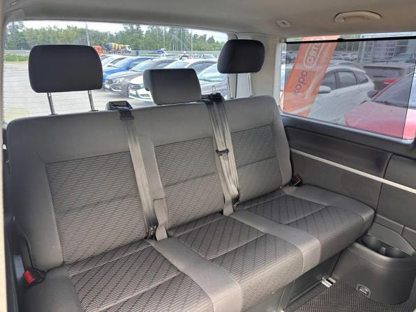 Volkswagen Multivan T5 Рестайлинг с пробегом 2013 года, цена 2 343 000 рублей, 245822 км, минивэн, Автокод Объявления