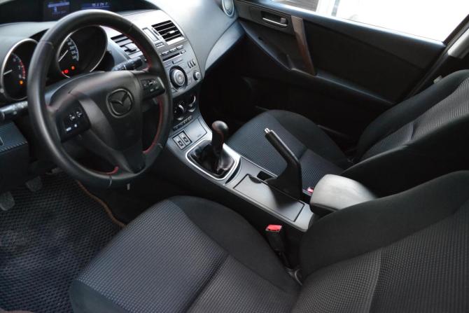 Mazda 3 II (BL) Рестайлинг с пробегом 2011 года, цена 890 000 рублей, 149600 км, хэтчбек, Автокод Объявления