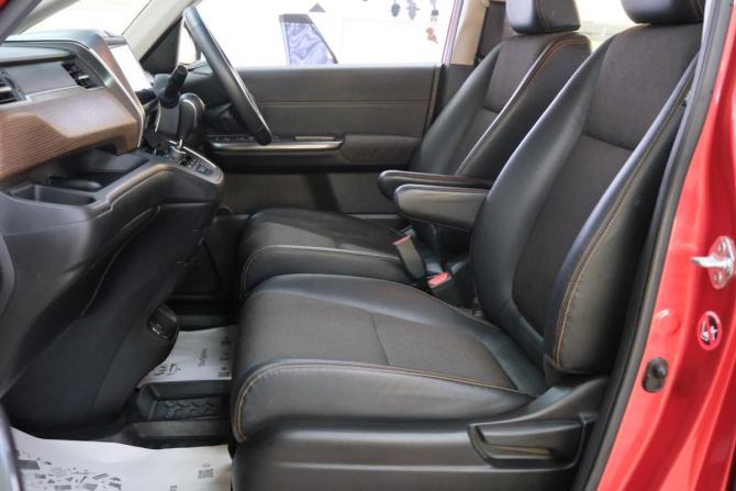 Honda Freed II Рестайлинг с пробегом 2020 года, цена 1 939 000 рублей, 75300 км, компактвэн, Автокод Объявления