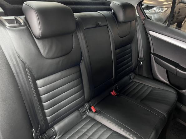 Skoda Octavia III (A7) с пробегом 2016 года, цена 1 645 000 рублей, 153441 км, лифтбек, Автокод Объявления