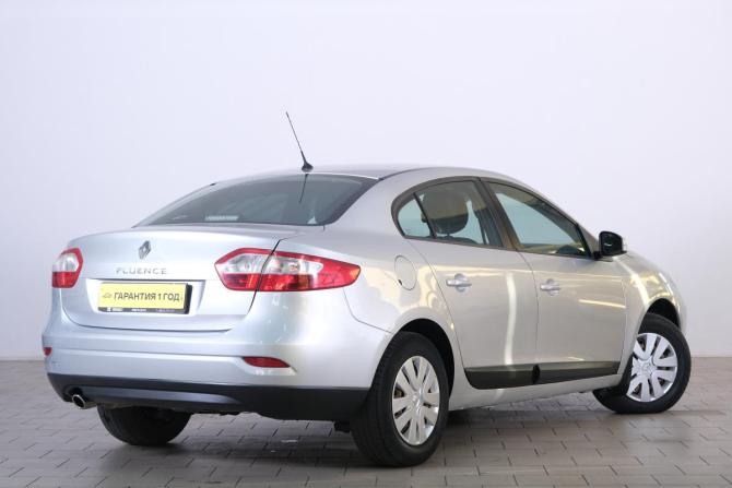 Renault Fluence I с пробегом 2011 года, цена 669 000 рублей, 236606 км, седан, Автокод Объявления