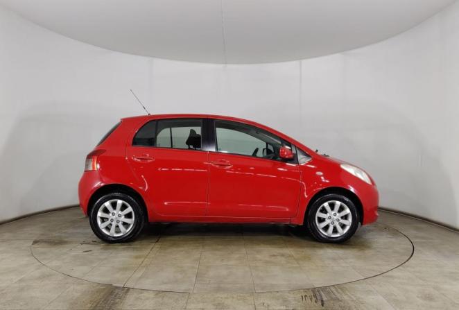 Toyota Yaris II с пробегом 2007 года, цена 520 000 рублей, 209000 км, хэтчбек, Автокод Объявления