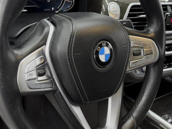 BMW 7 серии VI (G11/G12) с пробегом 2017 года, цена 3 150 000 рублей, 193727 км, седан, Автокод Объявления