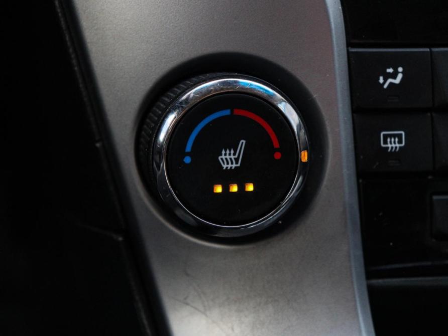 Chevrolet Cruze I Рестайлинг Москва  - изображение 15