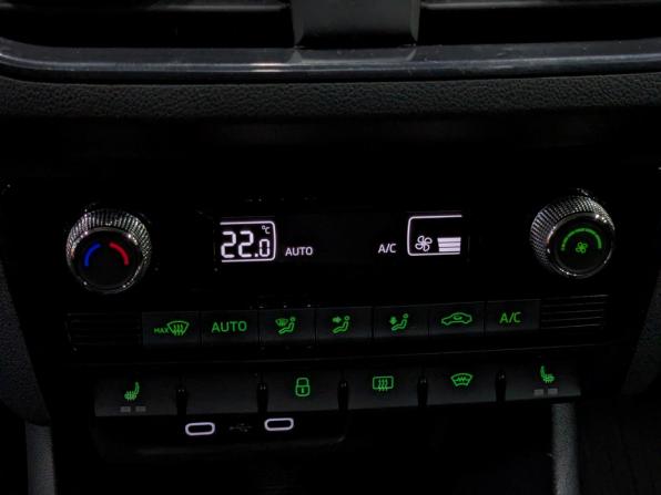 Skoda Rapid II с пробегом 2022 года, цена 1 450 000 рублей, 133576 км, лифтбек, Автокод Объявления