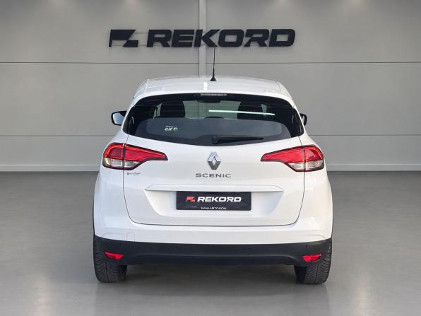 Renault Scenic IV с пробегом 2017 года, цена 1 499 000 рублей, 177000 км, компактвэн, Автокод Объявления