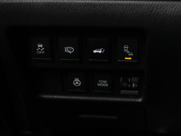Nissan Pathfinder IV с пробегом 2016 года, цена 2 030 000 рублей, 111335 км, внедорожник, Автокод Объявления