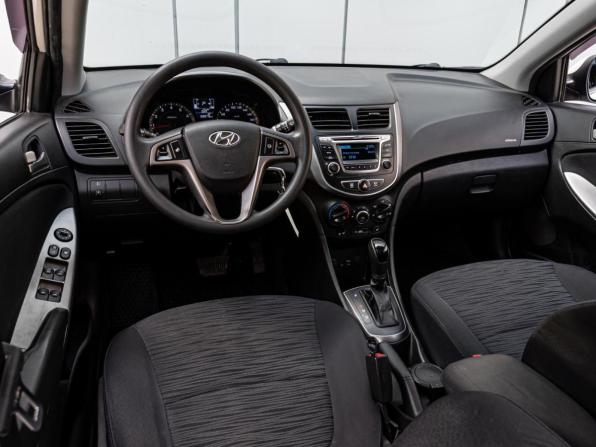 Hyundai Solaris I Рестайлинг с пробегом 2015 года, цена 1 320 000 рублей, 168275 км, седан, Автокод Объявления