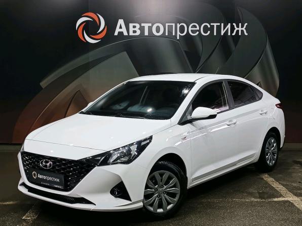Hyundai Solaris II Рестайлинг с пробегом 2021 года, цена 1 491 000 рублей, 60050 км, седан, Автокод Объявления