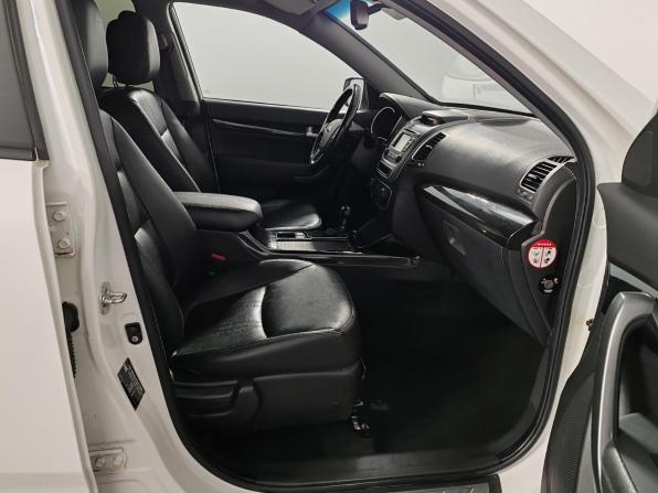 Kia Sorento II Рестайлинг с пробегом 2019 года, цена 2 279 000 рублей, 182291 км, внедорожник, Автокод Объявления