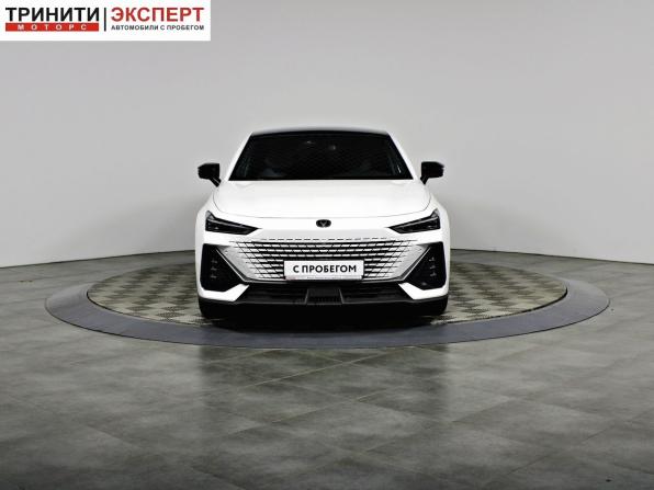 Changan UNI-V I с пробегом 2023 года, цена 2 297 000 рублей, 42637 км, лифтбек, Автокод Объявления