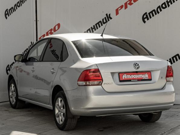 Volkswagen Polo V с пробегом 2010 года, цена 590 000 рублей, 192307 км, седан, Автокод Объявления