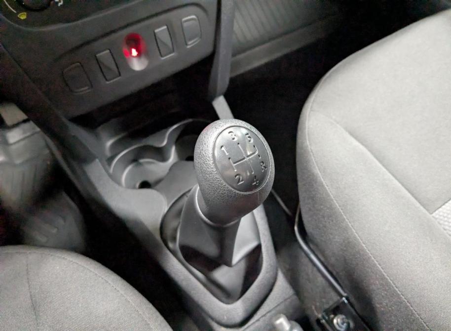 Renault Logan II Рестайлинг Санкт-Петербург  - изображение 26