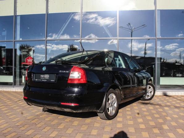 Skoda Octavia II (A5) Рестайлинг с пробегом 2011 года, цена 830 000 рублей, 165000 км, лифтбек, Автокод Объявления