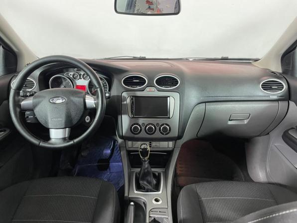 Ford Focus II Рестайлинг с пробегом 2009 года, цена 360 000 рублей, 252152 км, хэтчбек, Автокод Объявления