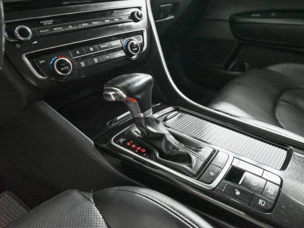 Kia Optima IV Рестайлинг с пробегом 2019 года, цена 1 750 000 рублей, 184140 км, седан, Автокод Объявления