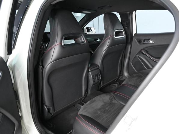 Mercedes-Benz GLA I (X156) с пробегом 2015 года, цена 2 149 000 рублей, 117417 км, внедорожник, Автокод Объявления