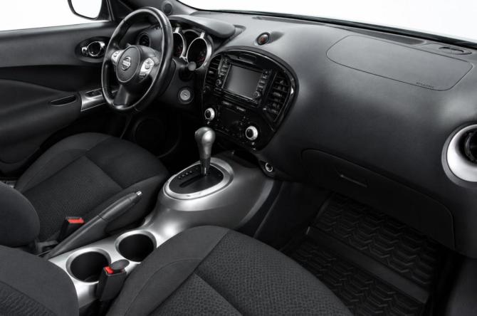 Nissan Juke I с пробегом 2012 года, цена 1 259 000 рублей, 256382 км, внедорожник, Автокод Объявления