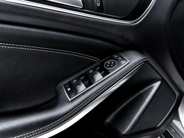 Mercedes-Benz GLA I (X156) с пробегом 2016 года, цена 2 449 000 рублей, 175443 км, внедорожник, Автокод Объявления
