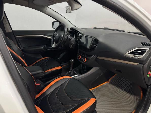 Lada (ВАЗ) Vesta I с пробегом 2019 года, цена 860 000 рублей, 211040 км, универсал, Автокод Объявления