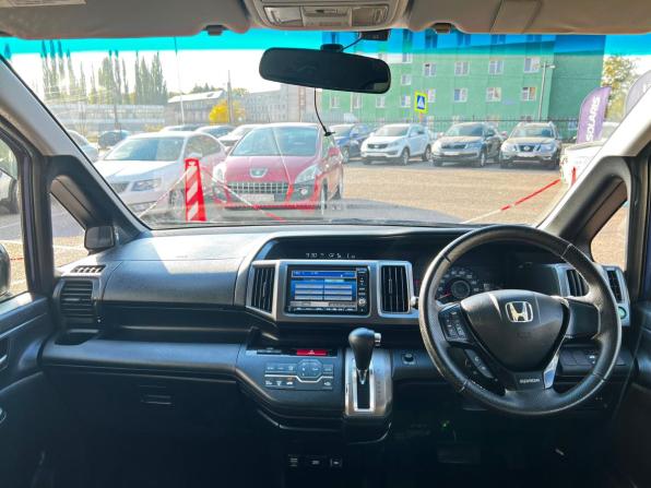 Honda Stepwgn IV с пробегом 2012 года, цена 1 296 500 рублей, 270596 км, минивэн, Автокод Объявления