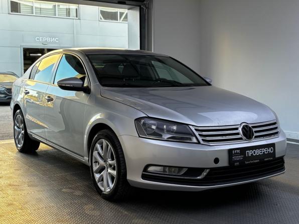 Volkswagen Passat B7 с пробегом 2013 года, цена 1 029 000 рублей, 197767 км, седан, Автокод Объявления