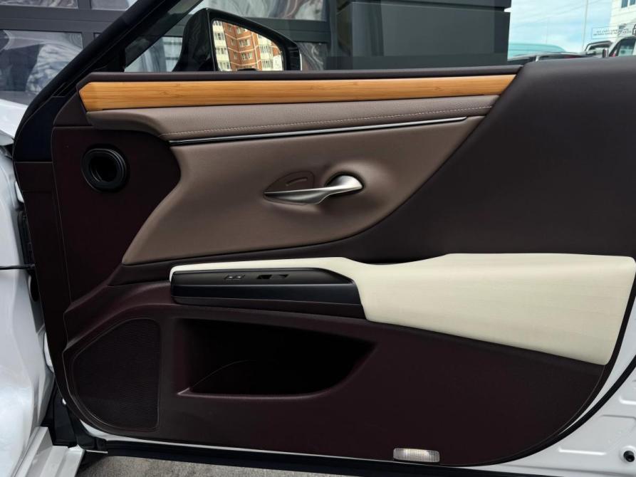 Lexus ES VII Иркутск  - изображение 33