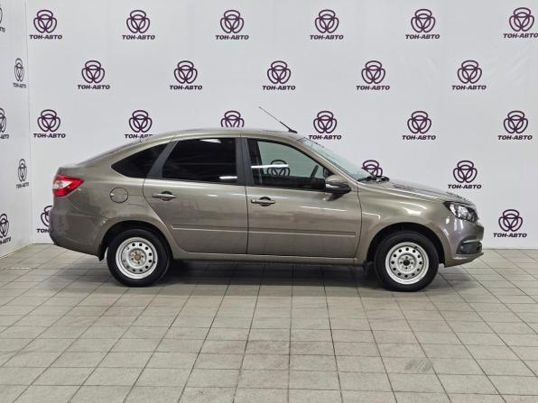 Lada (ВАЗ) Granta I Рестайлинг с пробегом 2024 года, цена 933 000 рублей, 12400 км, лифтбек, Автокод Объявления