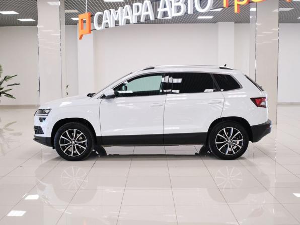 Skoda Karoq I с пробегом 2022 года, цена 2 821 000 рублей, 47176 км, внедорожник, Автокод Объявления