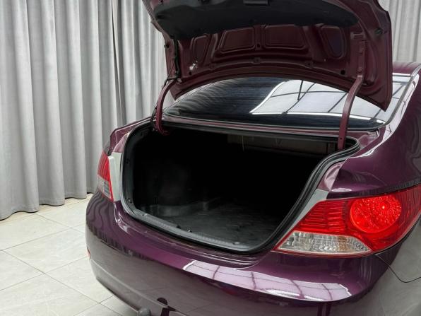 Hyundai Solaris I с пробегом 2012 года, цена 639 000 рублей, 214211 км, седан, Автокод Объявления