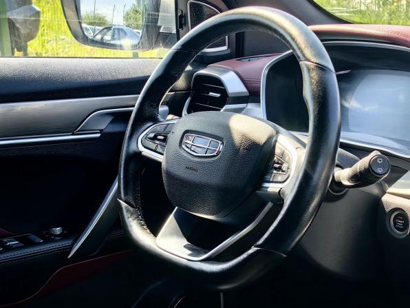 Geely Coolray I с пробегом 2021 года, цена 1 249 000 рублей, 241000 км, внедорожник, Автокод Объявления