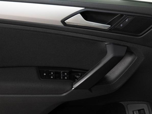 Volkswagen Tiguan II с пробегом 2020 года, цена 2 388 000 рублей, 142953 км, внедорожник, Автокод Объявления