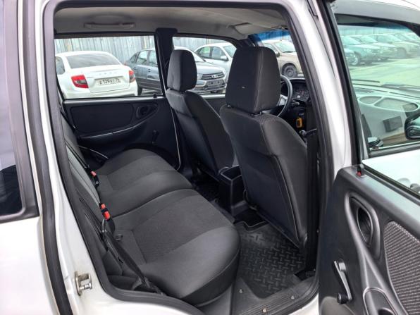 Chevrolet Niva I Рестайлинг с пробегом 2016 года, цена 692 000 рублей, 73135 км, внедорожник, Автокод Объявления
