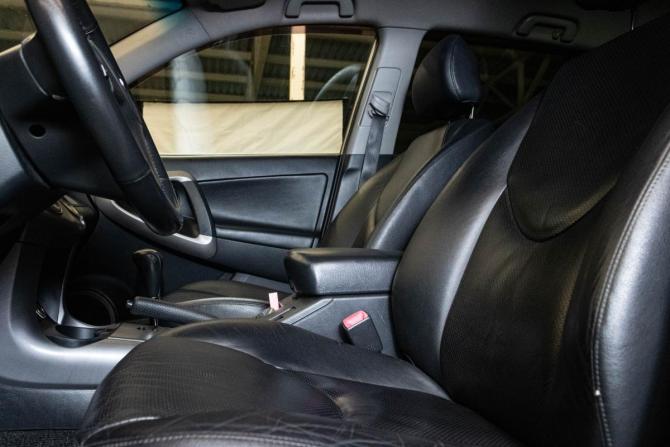 Toyota RAV4 III (XA30) с пробегом 2007 года, цена 1 399 000 рублей, 147116 км, внедорожник, Автокод Объявления