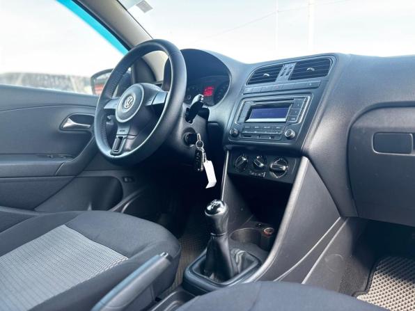Volkswagen Polo V с пробегом 2014 года, цена 730 000 рублей, 243700 км, седан, Автокод Объявления