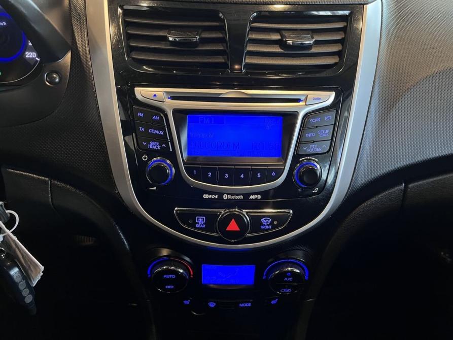 Hyundai Solaris I Чебоксары  - изображение 13