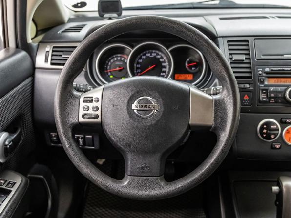 Nissan Tiida I Рестайлинг с пробегом 2011 года, цена 798 000 рублей, 125771 км, хэтчбек, Автокод Объявления