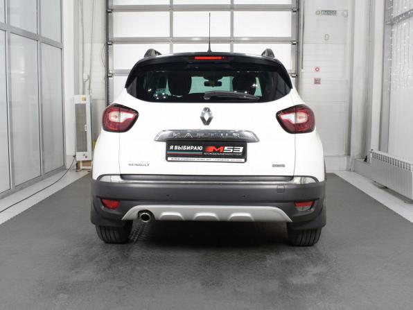 Renault Kaptur I с пробегом 2018 года, цена 1 349 999 рублей, 176255 км, внедорожник, Автокод Объявления
