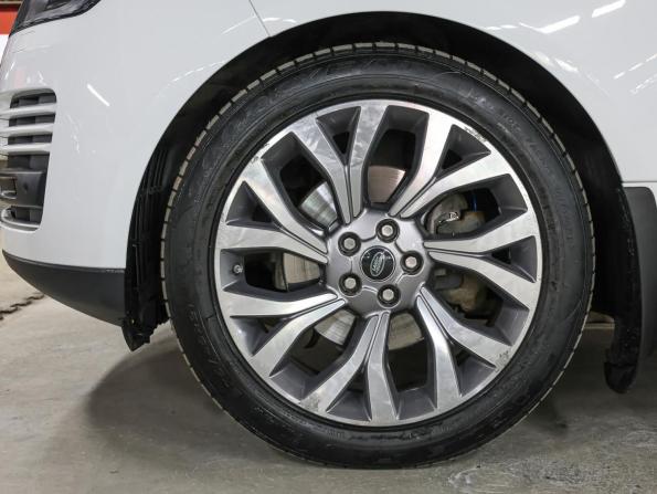 Land Rover Range Rover IV Рестайлинг с пробегом 2019 года, цена 6 770 000 рублей, 106879 км, внедорожник, Автокод Объявления