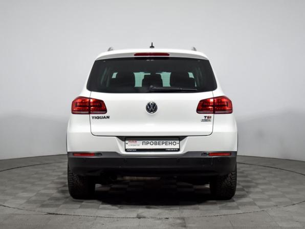 Volkswagen Tiguan I Рестайлинг с пробегом 2016 года, цена 1 401 000 рублей, 137346 км, внедорожник, Автокод Объявления