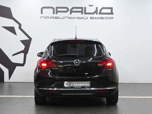 Opel Astra J Рестайлинг с пробегом 2012 года, цена 729 900 рублей, 200000 км, хэтчбек, Автокод Объявления