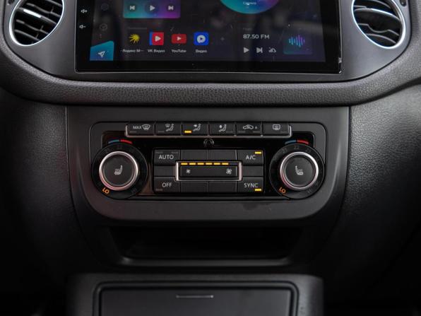 Volkswagen Tiguan I Рестайлинг с пробегом 2015 года, цена 1 349 000 рублей, 190043 км, внедорожник, Автокод Объявления