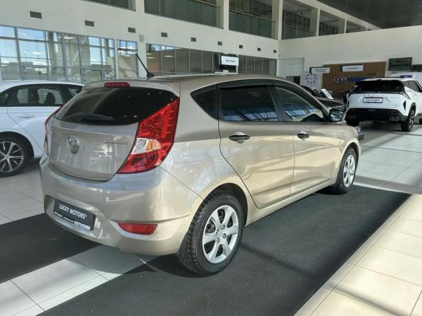 Hyundai Solaris I с пробегом 2011 года, цена 795 000 рублей, 127371 км, хэтчбек, Автокод Объявления