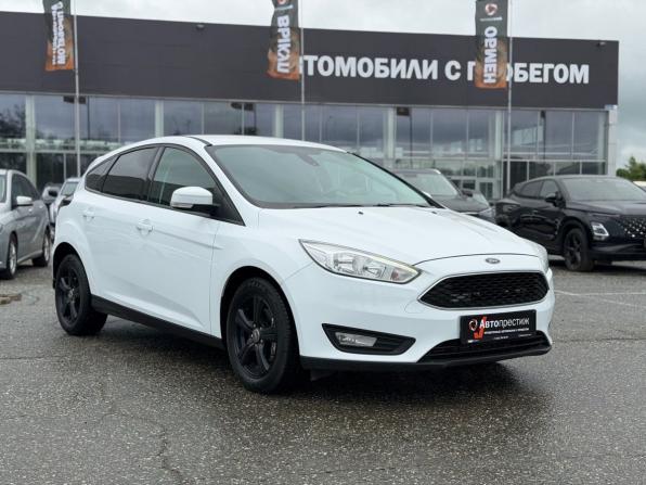 Ford Focus III Рестайлинг с пробегом 2016 года, цена 1 145 000 рублей, 93675 км, хэтчбек, Автокод Объявления