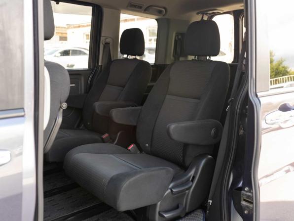 Honda Stepwgn V с пробегом 2015 года, цена 1 490 000 рублей, 167363 км, минивэн, Автокод Объявления