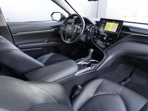 Toyota Camry VIII (XV70) Рестайлинг с пробегом 2021 года, цена 2 998 000 рублей, 72826 км, седан, Автокод Объявления