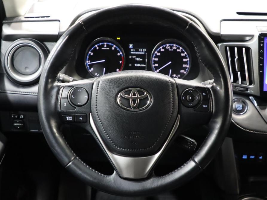 Toyota RAV4 IV (XA40) Рестайлинг Санкт-Петербург  - изображение 10